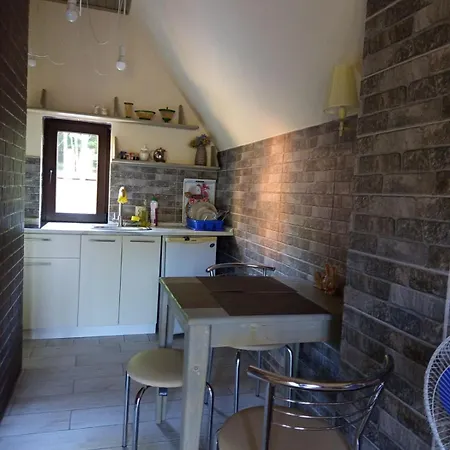 2-х поверховий будиночок у синяку Holiday home